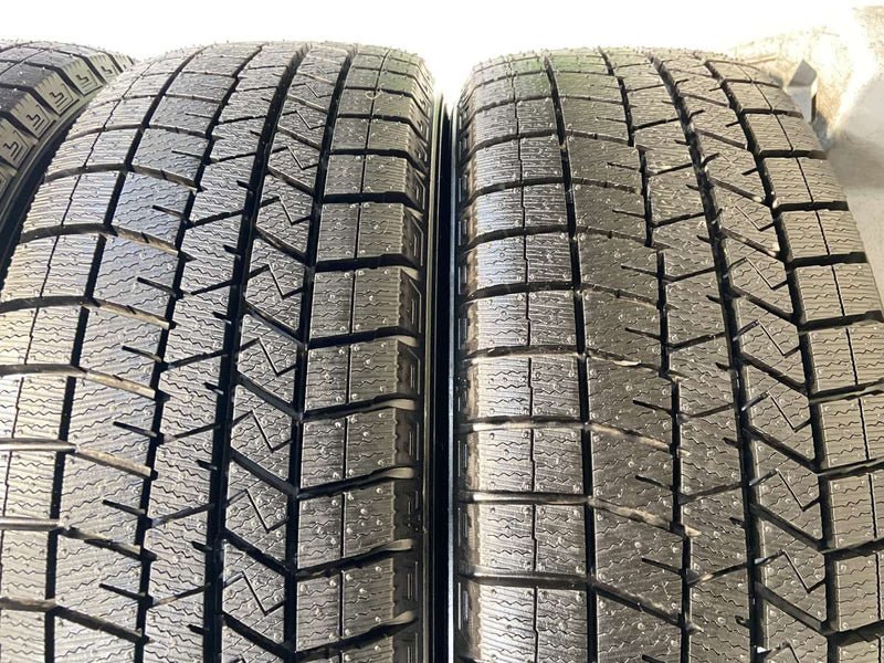 ダンロップ ウィンターマックス 03 175/55R15  /　 キャロウィン R6 5.5J+ 100/114.3-4穴 4本