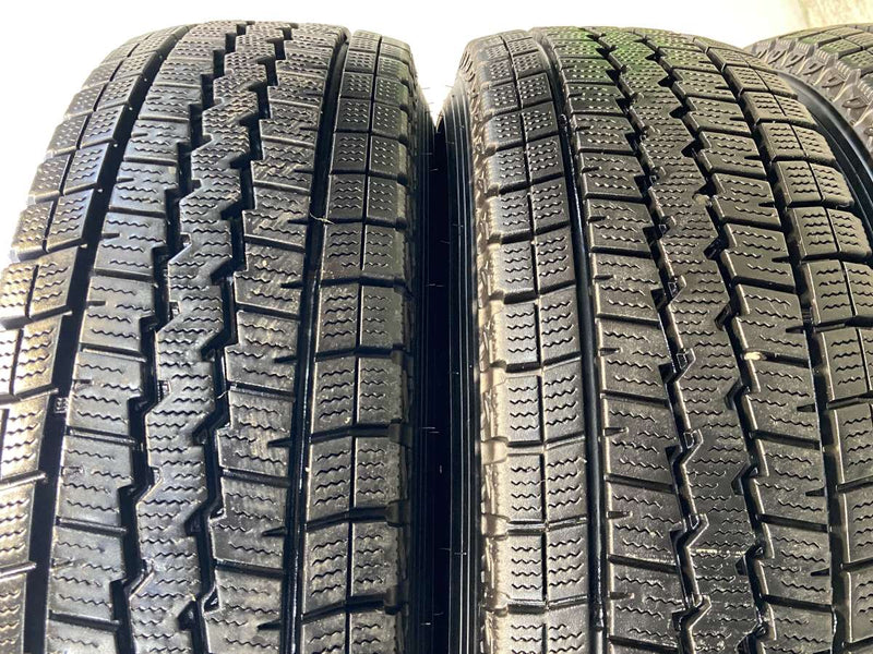ダンロップ ウィンターマックス SV01 195/80R15 107/105LT /日産純正  5.5J+ 139.7-6穴 4本
