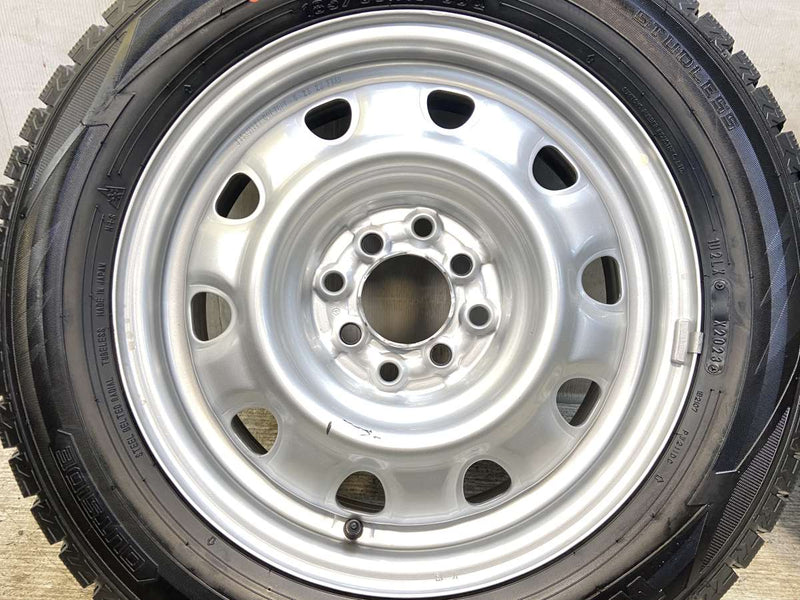 ダンロップ ウィンターマックス WM02 185/65R15  /　 TOPY V13 5.5J+ 100/114.3-4穴 4本