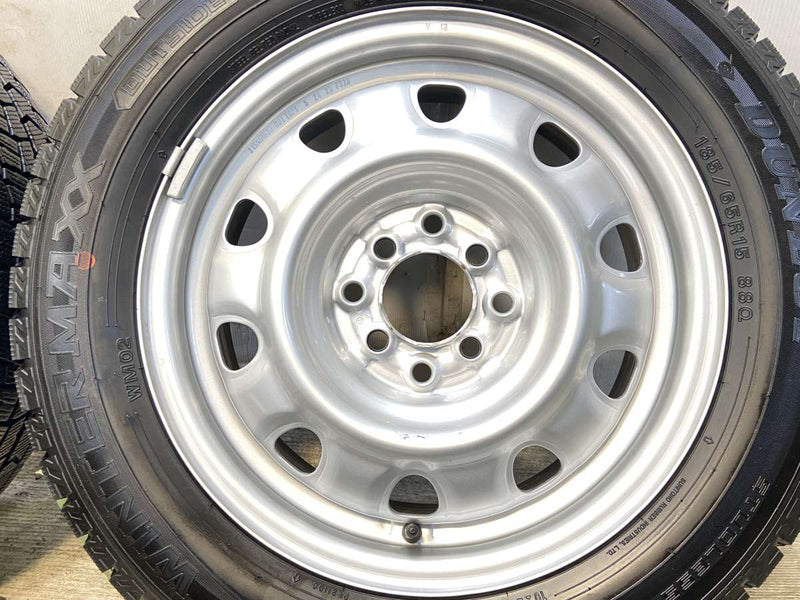 ダンロップ ウィンターマックス WM02 185/65R15  /　 TOPY V13 5.5J+ 100/114.3-4穴 4本