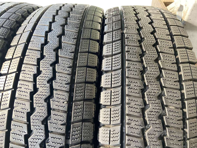ダンロップ ウィンターマックス SV01 195/80R15 107/105LT 4本