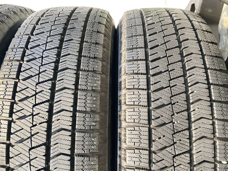 ブリヂストン ブリザック VRX2 185/60R15  /　 VIOLENTO 5.5J+42 100-4穴 4本