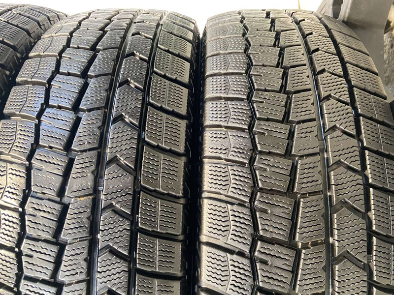 ダンロップ ウィンターマックス WM02 195/65R15  4本