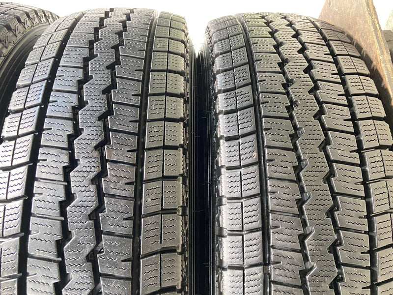 ダンロップ ウィンターマックス SV01 195/80R15 107/105LT /日産純正