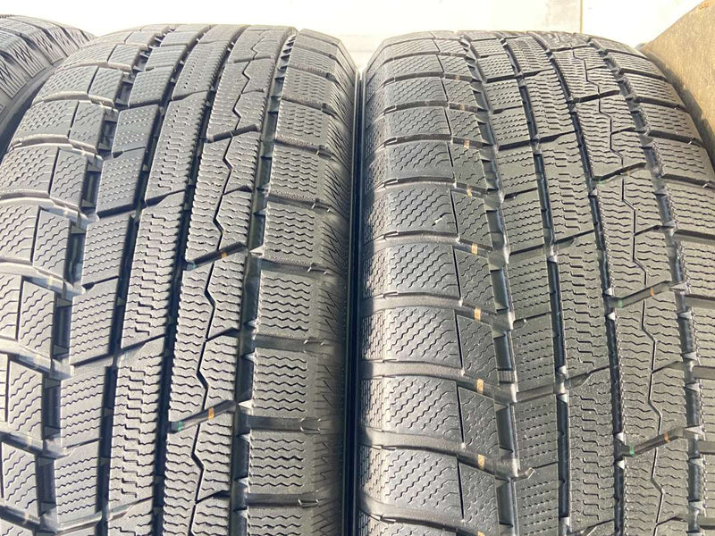 トーヨータイヤ ウインタートランパスTX 215/60R16  4本