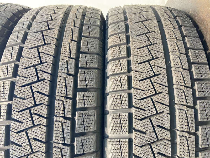 ピレリ アイスアシンメトリコ 195/60R16  4本