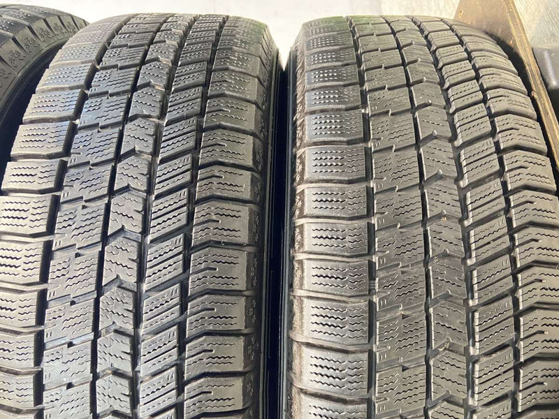 グッドイヤー アイスナビ 8 215/65R16  /　 RAVRION LUMIERE 6.5J+38 114.3-5穴 4本