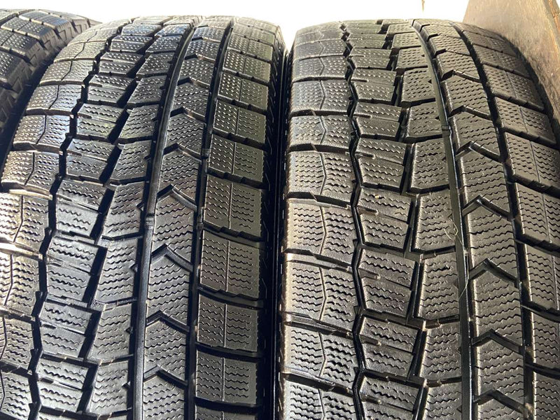 ダンロップ ウィンターマックス WM02 215/60R16  4本
