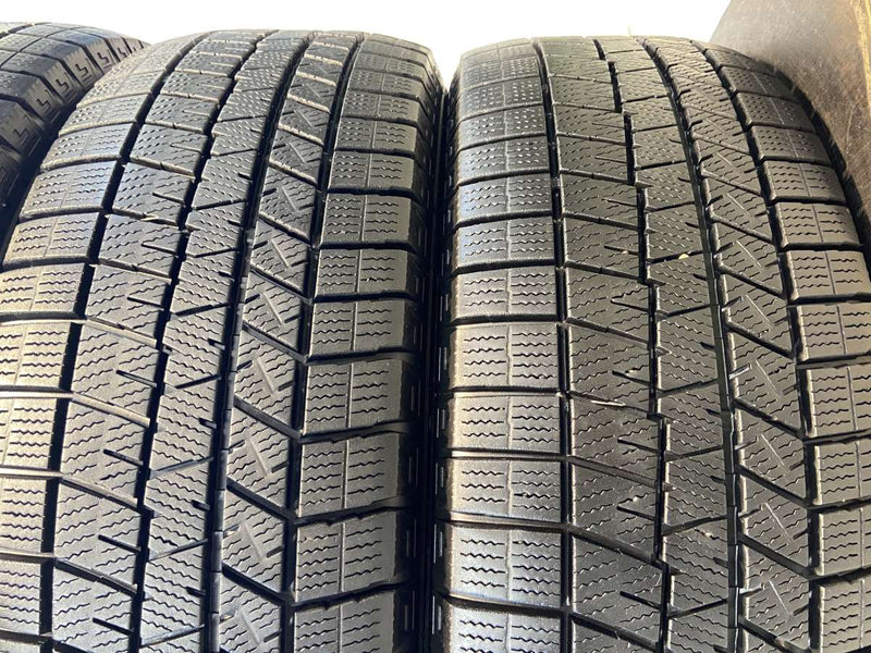 ダンロップ ウィンターマックス03 215/60R16  4本