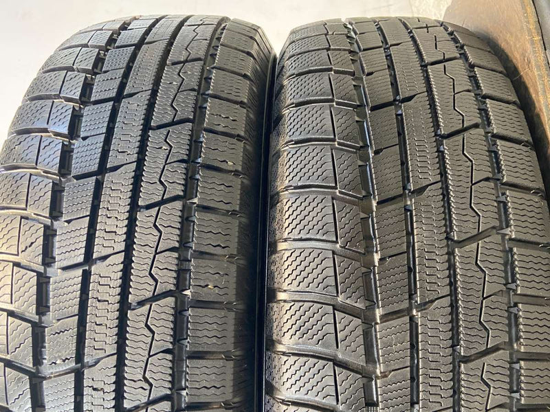 トーヨータイヤ ウィンタートランパス TX 205/65R16  2本