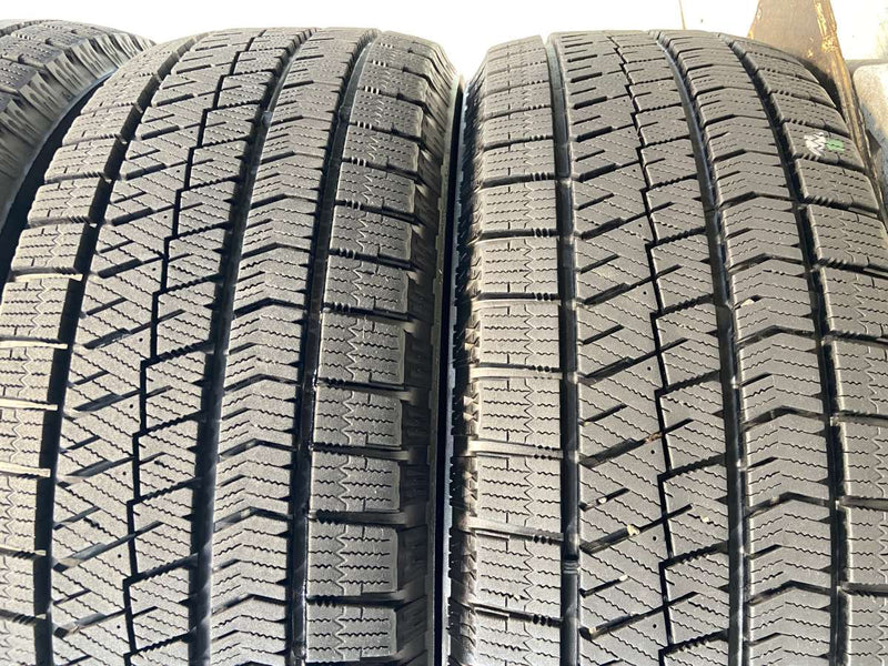 ブリヂストン ブリザック XG02 215/60R16  4本