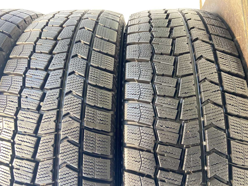 ダンロップ ウィンターマックス WM02 205/65R16  4本