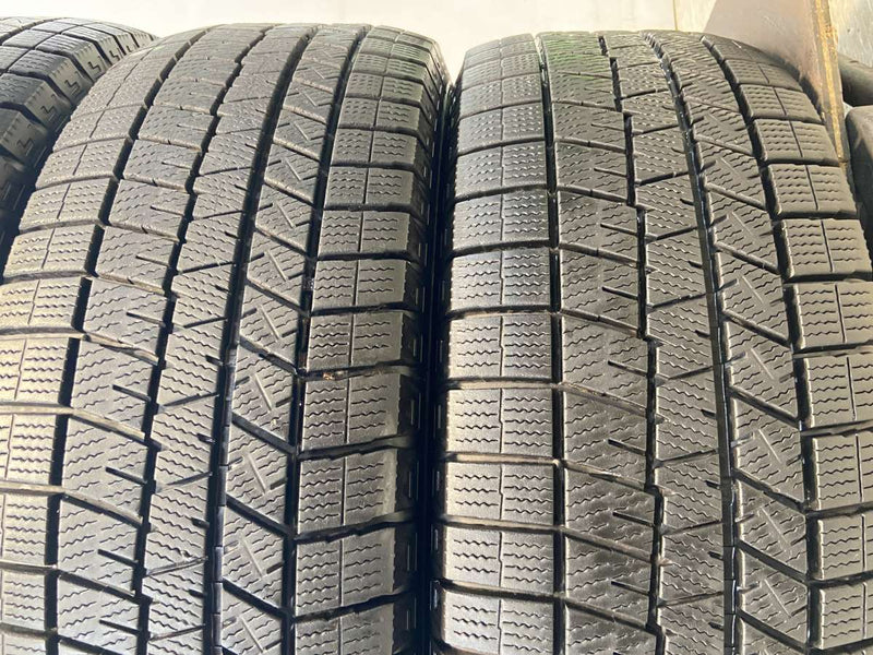 ダンロップ ウィンターマックス03 215/60R16  4本