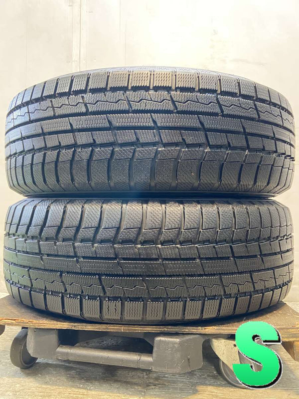 トーヨータイヤ ウィンタートランパス TX 215/65R16  2本