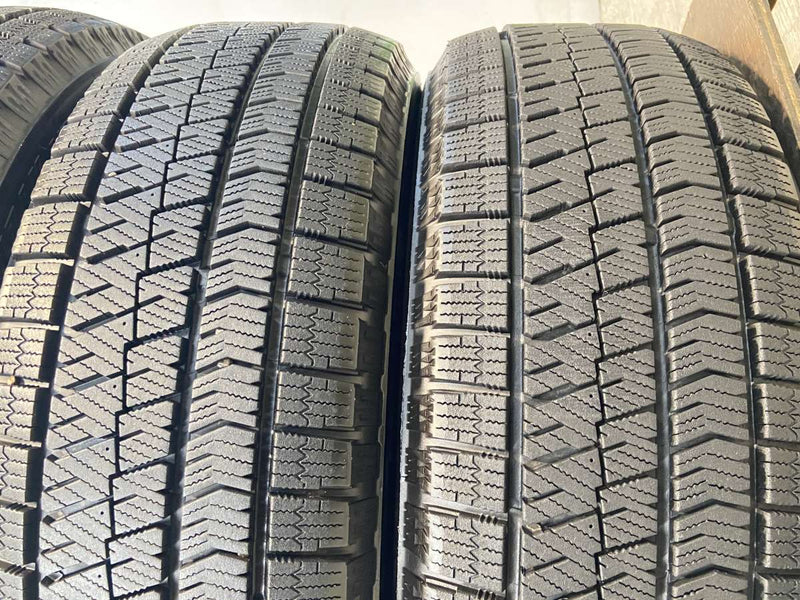 ブリヂストン ブリザック VRX2 215/60R16  4本