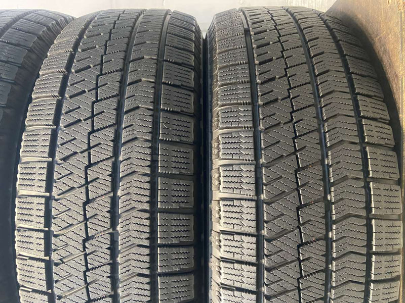 ブリヂストン ブリザック VRX2 215/65R16  4本