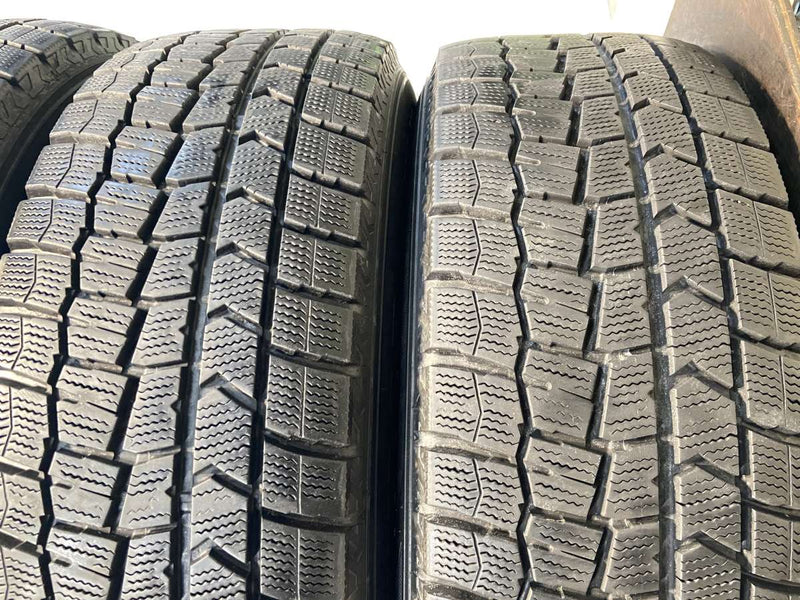 ダンロップ ウィンターマックス WM02 215/60R16  /　 JOKER 6.5J+40 114.3-5穴 4本