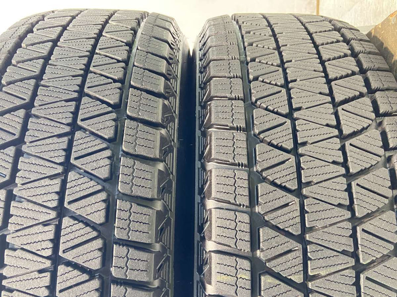 ブリヂストン ブリザック DM-V3 225/65R17  2本