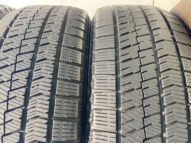 ブリヂストン ブリザック VRX2 225/60R17  4本