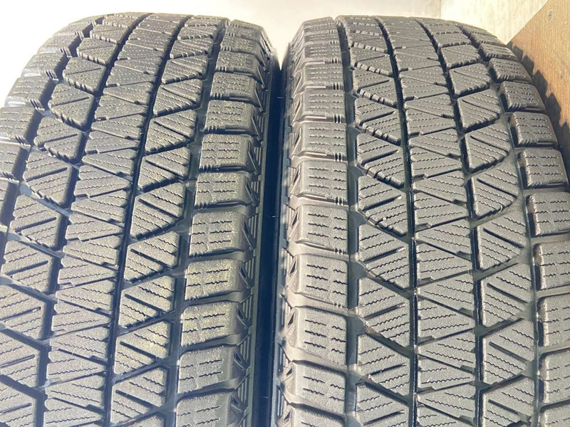 ブリヂストン ブリザック DM-V3 225/65R17  2本