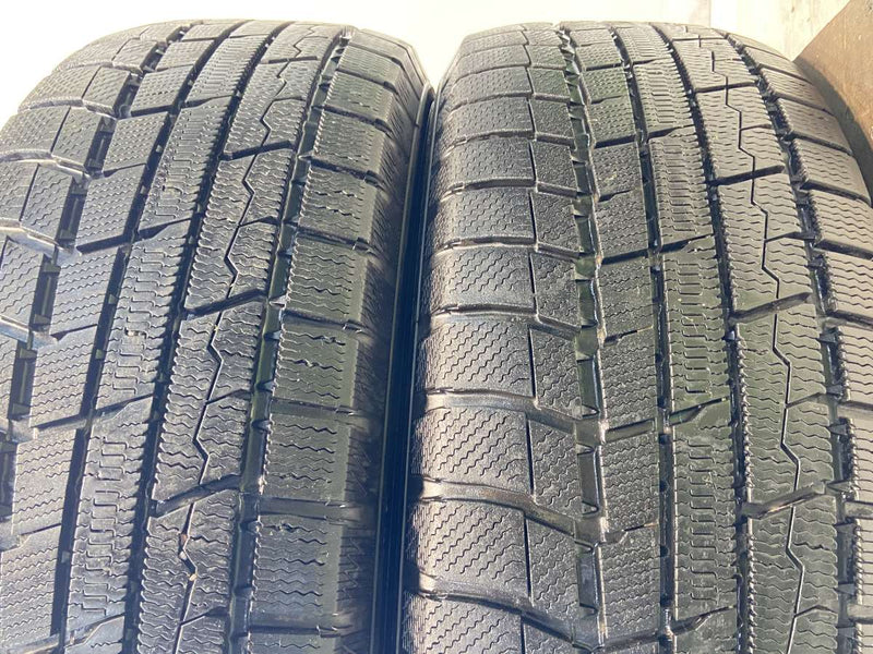 トーヨータイヤ ウィンタートランパス TX 225/65R17  2本