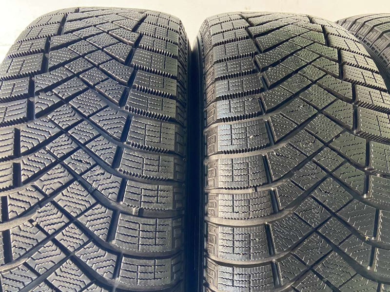 ピレリ ICE ZERO R 225/65R17 /マツダ純正 7.0J+50 114.3-5穴 4本 – タイヤ・ホイールカンパニー