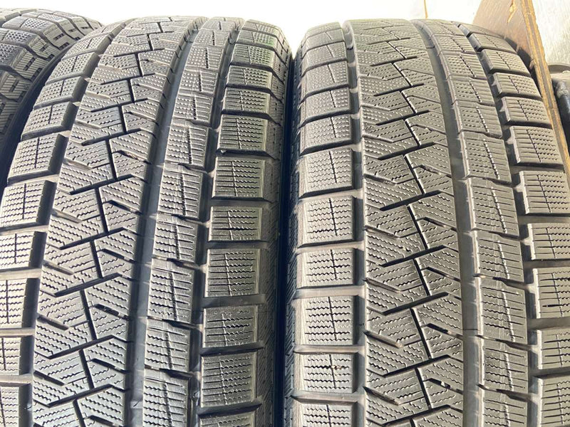 ピレリ アイスアシンメトリコPLUS 225/60R17  4本