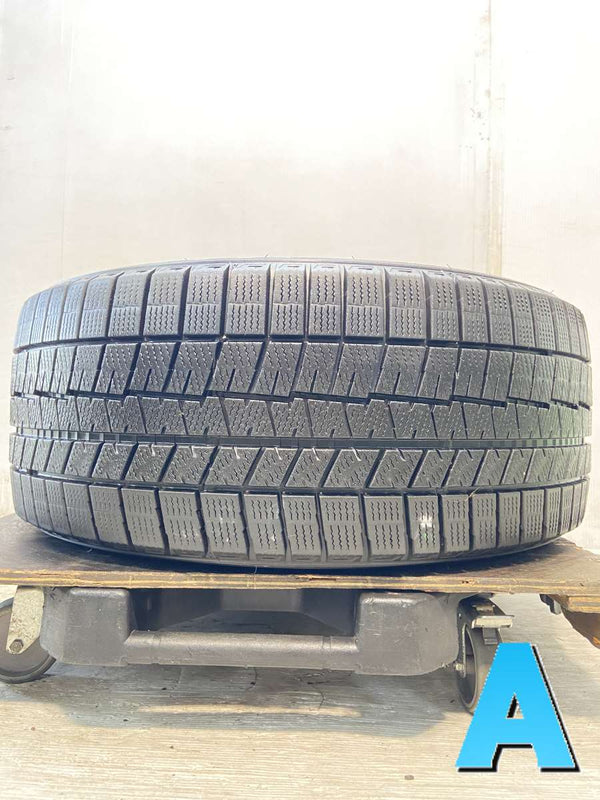 ダンロップ ウィンターマックス 03 235/45R17  1本