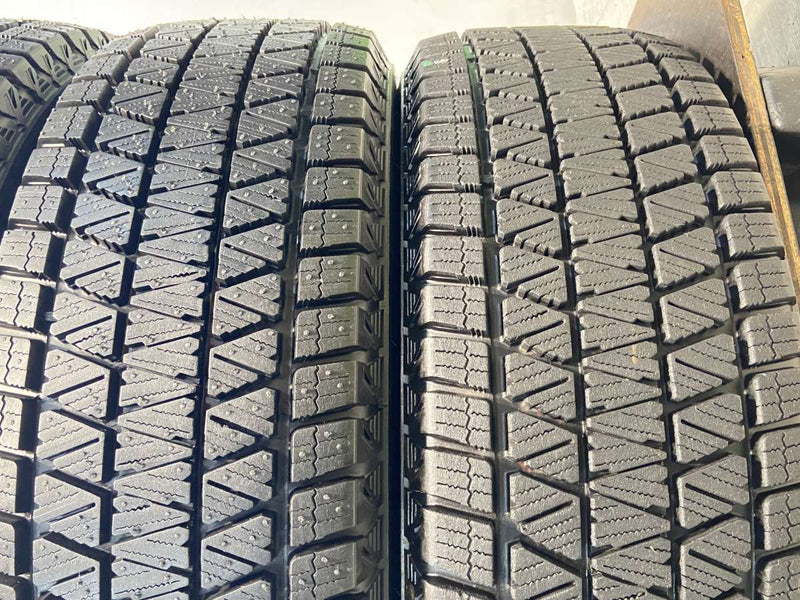 ブリヂストン ブリザック DM-V3 225/65R17  4本