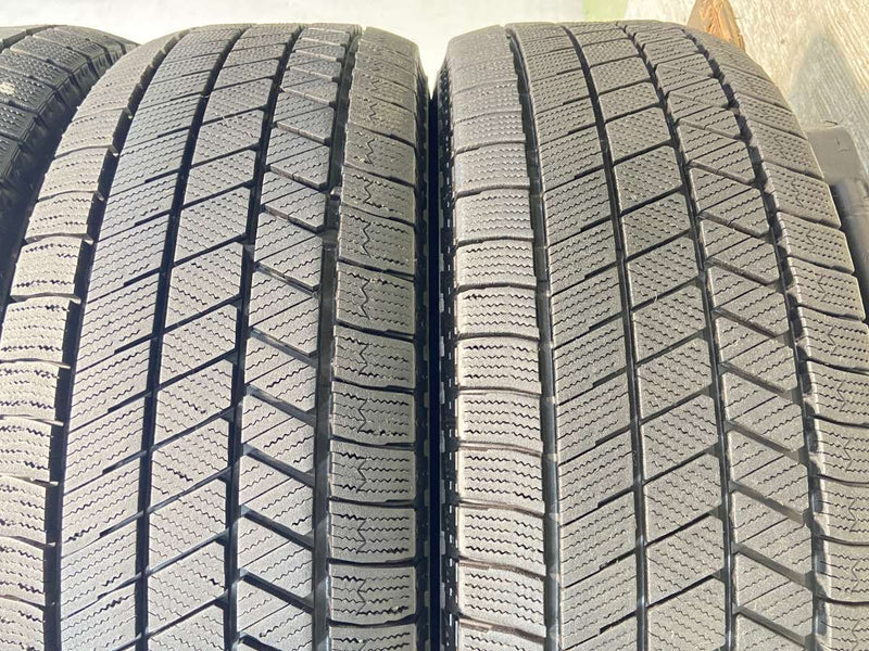 ブリヂストン ブリザック VRX3 225/65R17  4本