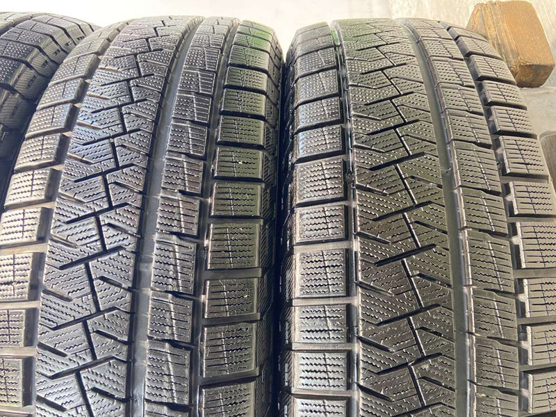 ピレリ アイスアシンメトリコ＋ 225/65R17  4本