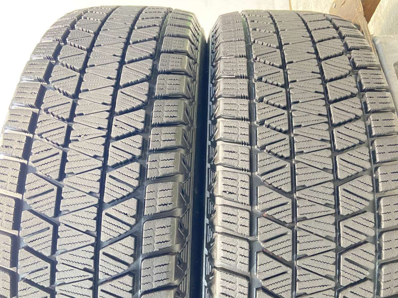 ブリヂストン ブリザック DM-V3 225/65R17  2本