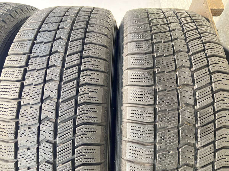 グッドイヤー アイスナビ 8 225/60R17  /　 RAVRION LUMIERE 7.0J+38 114.3-5穴 4本