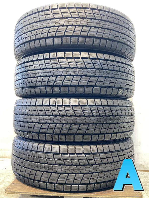 ダンロップ ウィンターマックス SJ8+ 225/65R17  4本