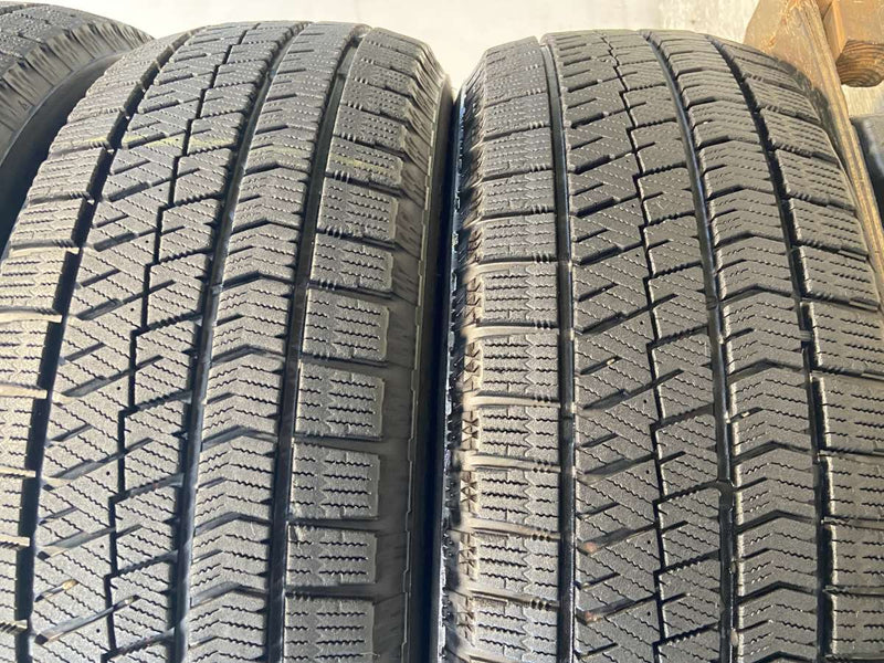 ブリヂストン ブリザック VRX2 215/60R17  4本