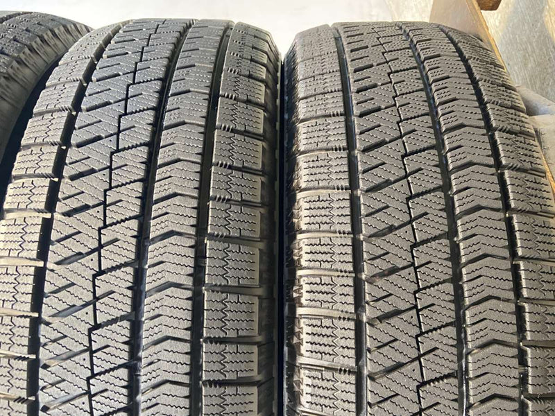 ブリヂストン ブリザック VRX2 225/60R17  4本