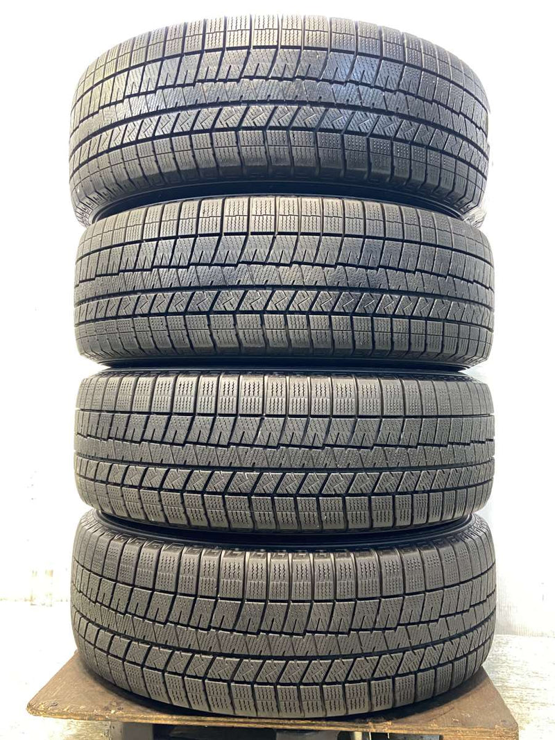 ダンロップ ウィンターマックス 03 225/60R17  /トヨタ純正  6.5J+33 114.3-5穴 4本