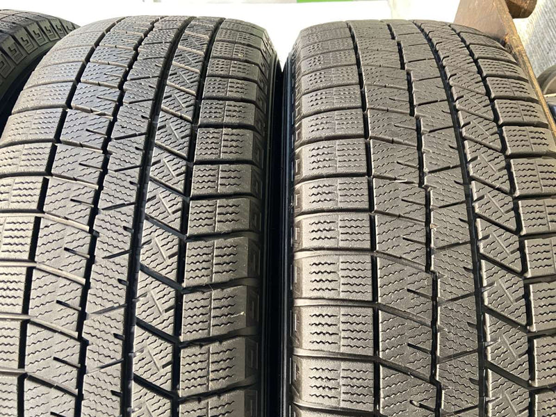 ダンロップ ウィンターマックス 03 225/60R17  /トヨタ純正  6.5J+33 114.3-5穴 4本