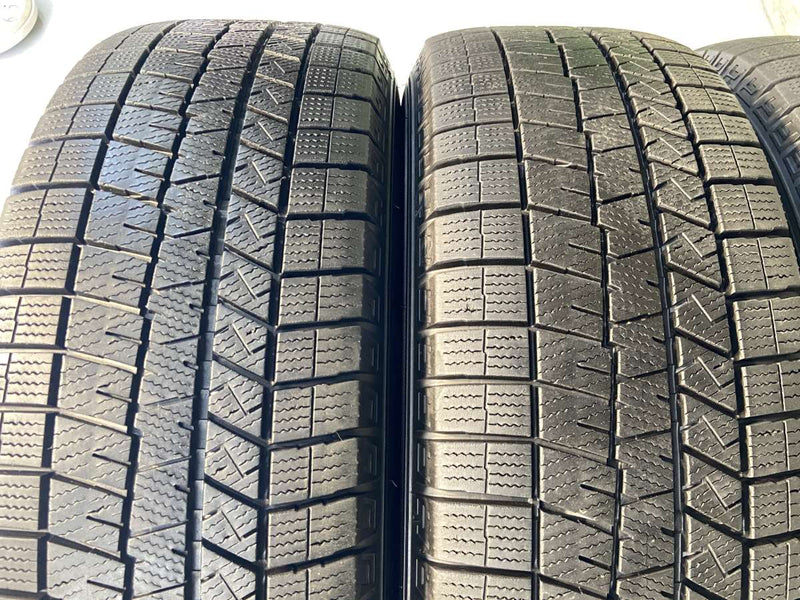 ダンロップ ウィンターマックス 03 225/60R17  /トヨタ純正  6.5J+33 114.3-5穴 4本