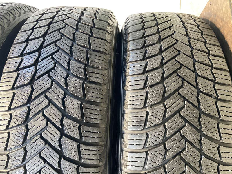 ミシュラン X-ICE SNOW 225/65R17  /　 MACBES MB8 7.0J+48 114.3-5穴 4本