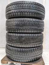 ピレリ アイスアシンメトリコ プラス 225/65R17  4本