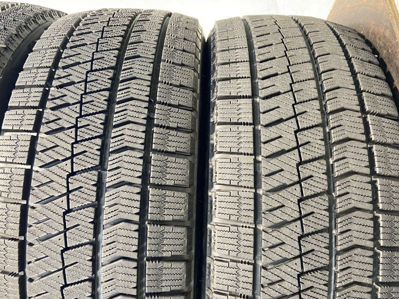 ブリヂストン ブリザック VRX2 225/45R18  4本