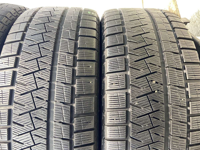 ピレリ アイスアシンメトリコ 235/50R18  4本