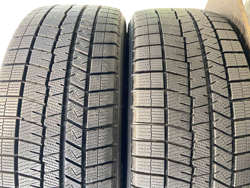 ダンロップ ウィンターマックス 03 215/45R18  2本