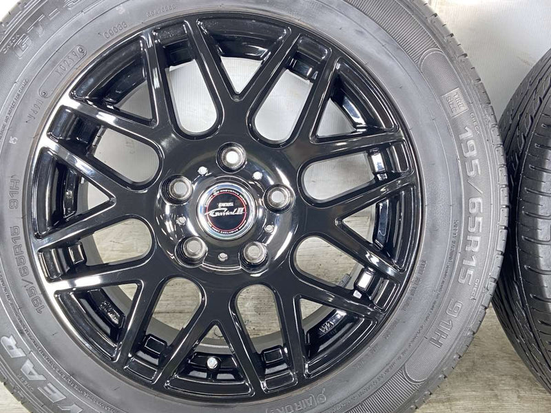 グッドイヤー GT エコステージ 195/65R15 / Gavial2 6.0J+43 114.3-5穴