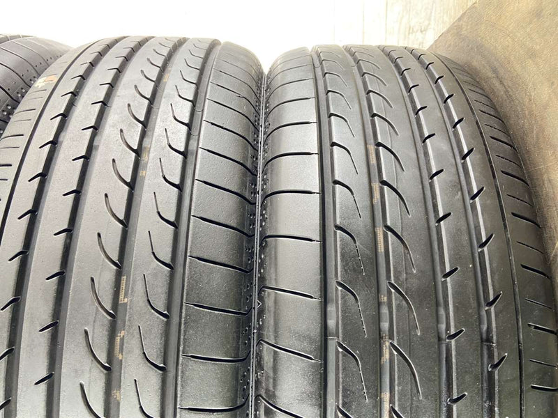 ヨコハマ ブルーアース RV-02 205/65R15  4本