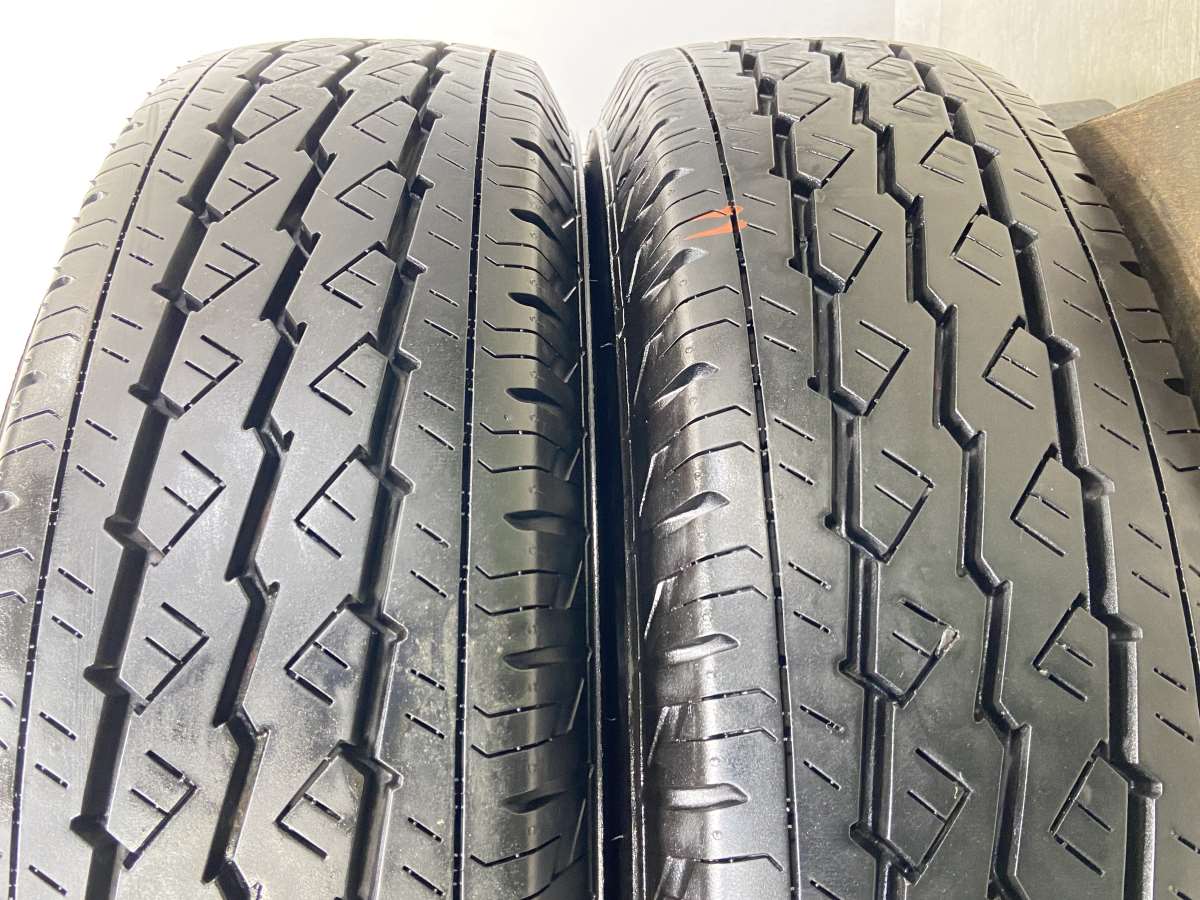 ブリヂストン V600 195/80R15 107/105L LT 2本 – タイヤ・ホイール 