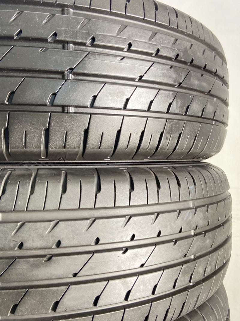 ダンロップ エナセーブ RV504 215/65R16