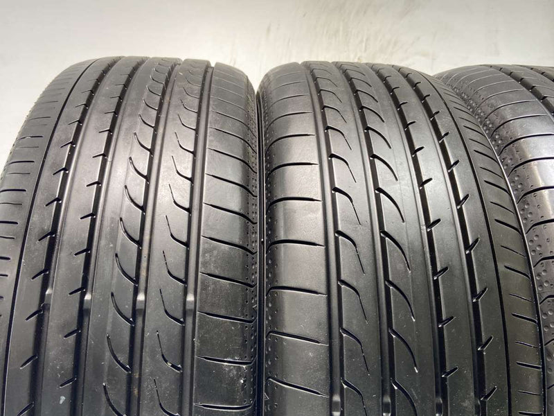 ヨコハマ ブルーアース RV-02 205/60R16  4本