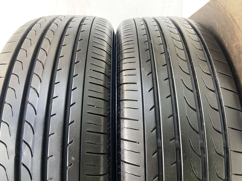 ヨコハマ ブルーアース RV-02 205/60R16  2本